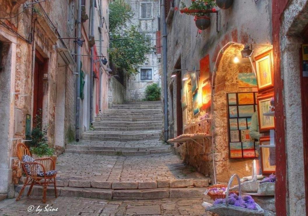 Apartments Mary & Free Parking Rovinj Room photo