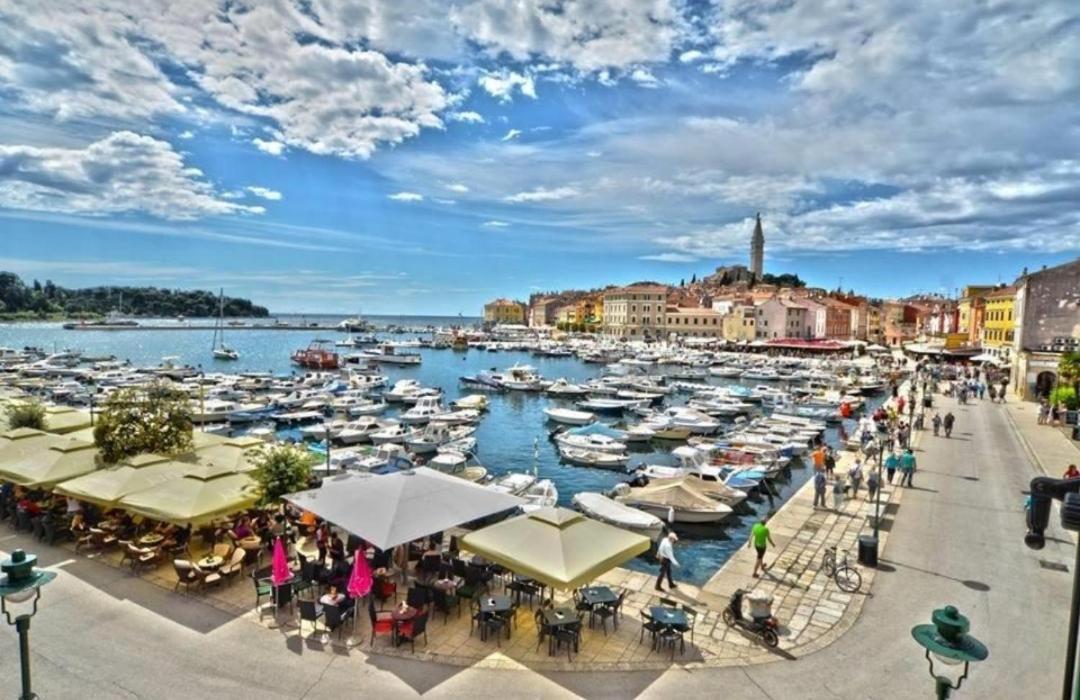 Apartments Mary & Free Parking Rovinj Room photo